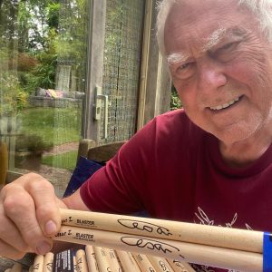 Drumsticks gesigneerd door Cesar Zuiderwijk
